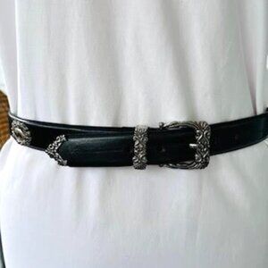 VTG FOSSIL Leather Belt Black with Silver Embellishments Women's Size M